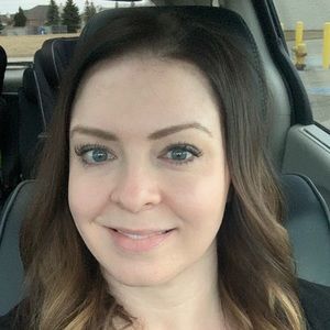 Meet your Posher, Jillian